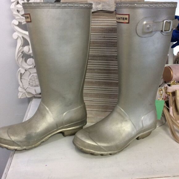 Hunter rain boots size 4 GUC - Picture 1 of 1